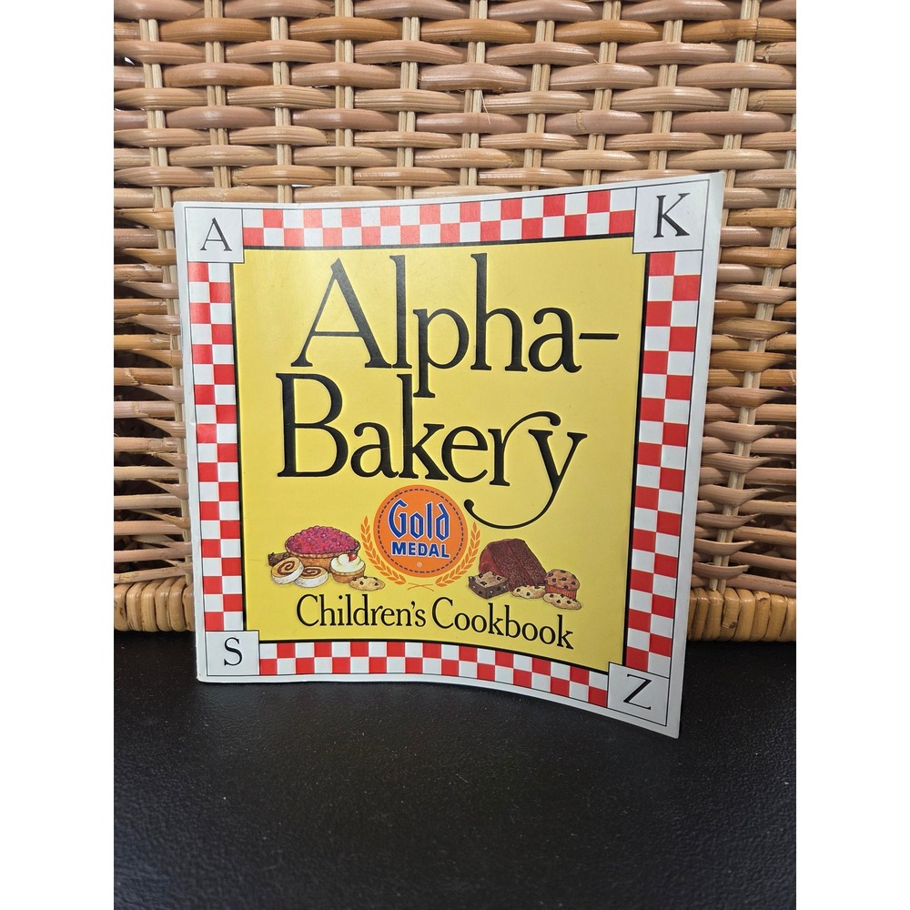 Gold Medal Alpha-Bakery Childrens Cookbook 1997 Vintage Baking Booklet Softcover